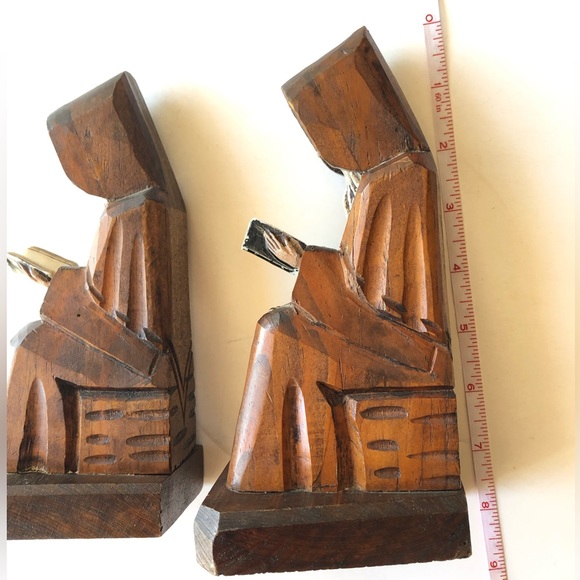 Set of Two Monk Bookends Religious Figural Folk Art - Picture 8 of 9